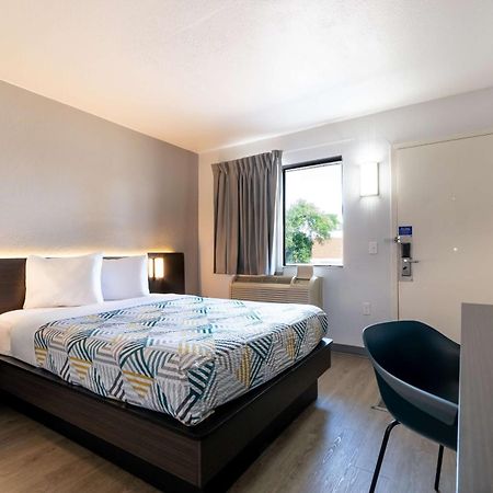 Motel 6-Rolling Meadows, Il - Chicago Northwest ภายนอก รูปภาพ